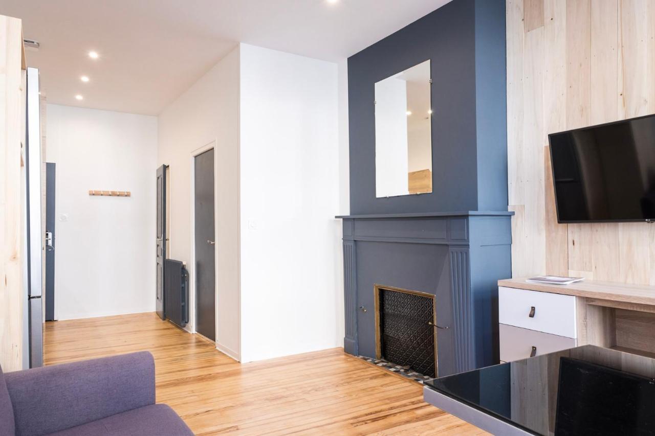 Studio Neuf, Charme De L'Ancien, Avec Balcon - 3 Etoiles, 4 Diamants Apartment บาญเญอ-เดอ-บีกอร์ ภายนอก รูปภาพ